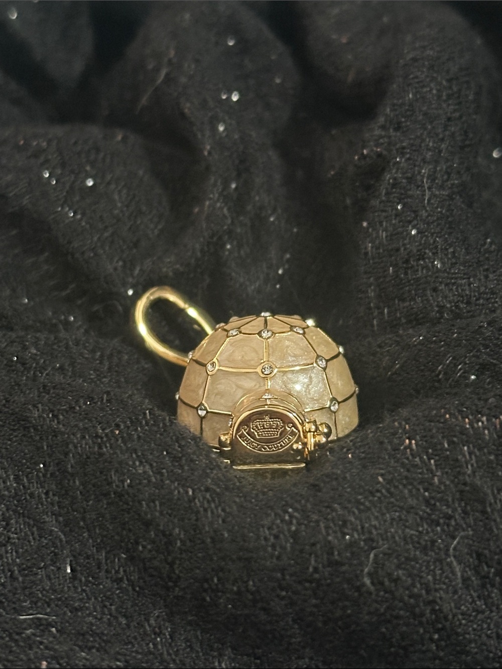 RARE*VINTAGE*Juicy Couture Igloo Charm